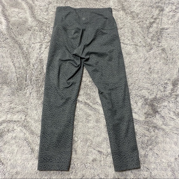 Lululemon Crop Leggings - Picture 1 of 6